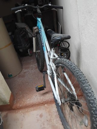 Bicicleta TOPBIKE Blanca y Azul