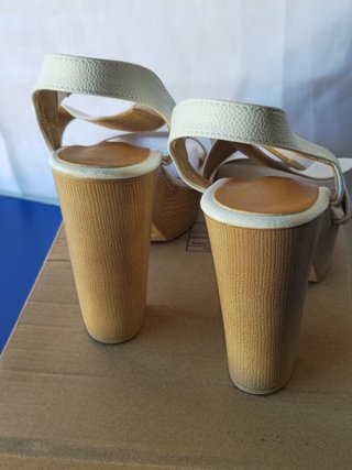 Scarpe Bianche con Tacco da Donna