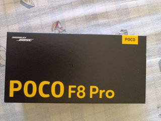 Poco F8 Pro nuevo + cargador 120W + 2 fundas