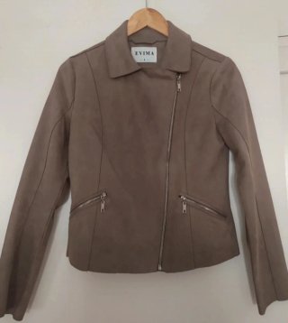Cazadora efecto ante Evima Talla S