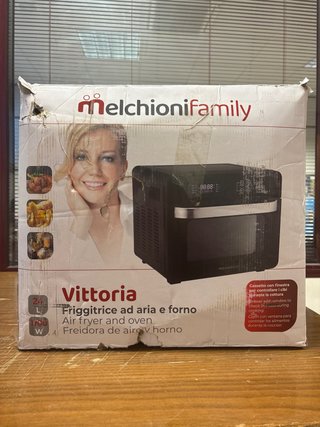 Melchioni Family Vittoria Freidora y Horno