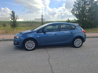 Opel Astra 2016