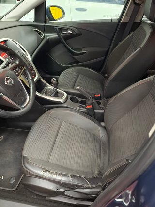 Opel Astra 2016