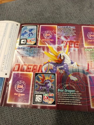 Álbum Panini Invizimals Evolution