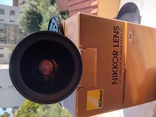 Nikon D810 + Obiettivo 24-70mm f/2.8