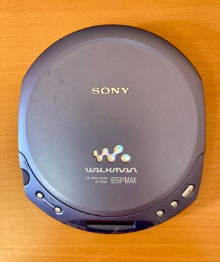 Sony Walkman D-E221