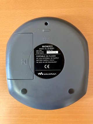 Sony Walkman D-E221