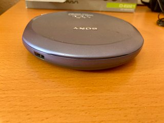 Sony Walkman D-E221