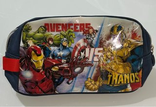 Estuche Escolar Avengers vs Thanos