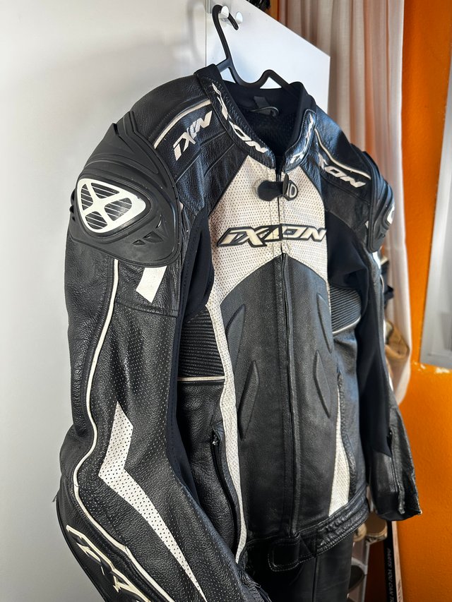 Traje de moto IXON 2 piezas negro