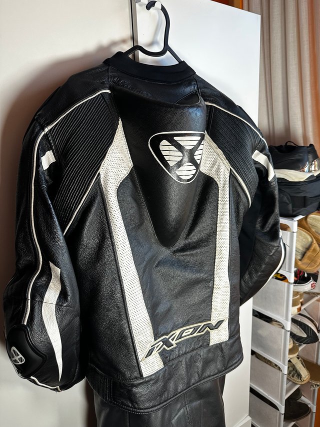 Traje de moto IXON 2 piezas negro