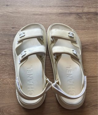Sandálias Chanel Dad Sandals Tam 37