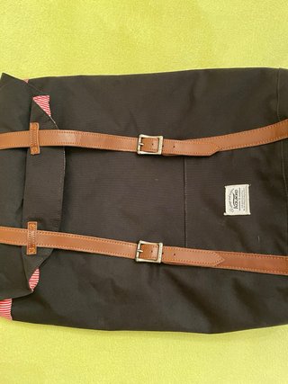 KAUKKO - mochila lona negra