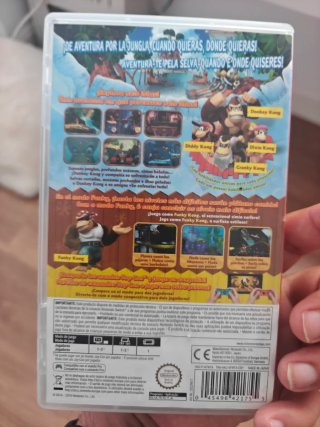 Donkey Kong Country Tropical Freeze Switch