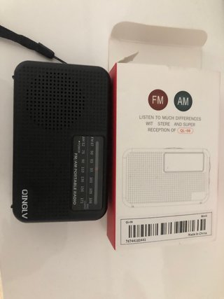 Radio Portátil QINGLV FM/AM Negra