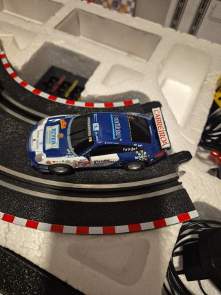 Scalextric Compact Extreme Raiders
