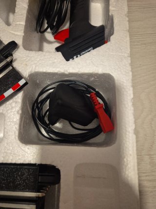 Scalextric Compact Extreme Raiders