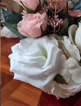 Bellissimo bouquet fiori artificiali Ike