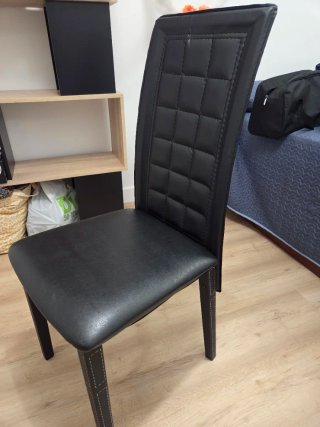 Silla de comedor piel negra