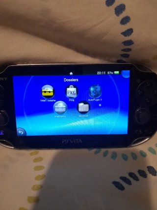 PS VITA,FAT PCH 1004 WI-FI Y BLUETOOTH