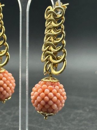 Pendientes Oro y Coral Rosa