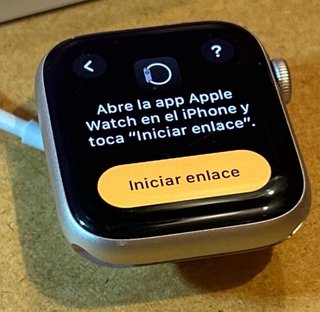 Apple Watch SE 44mm + 5 Correas