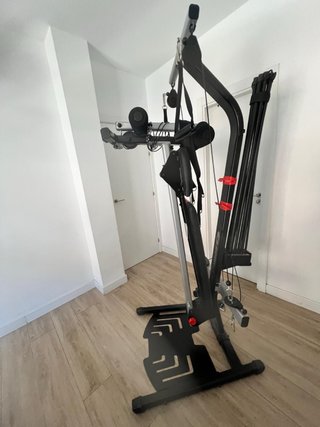 Máquina de ejercicios multifuncional