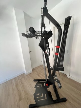 Máquina de ejercicios multifuncional