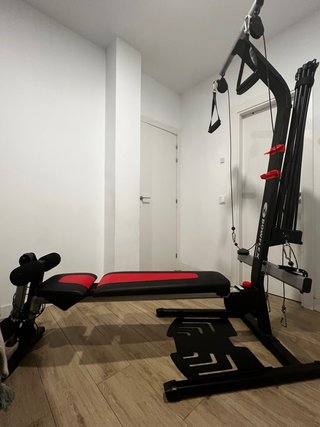 Máquina de ejercicios multifuncional