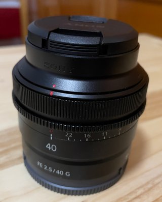Cámara Sony a7C-R Plata + Objetivo 40mm