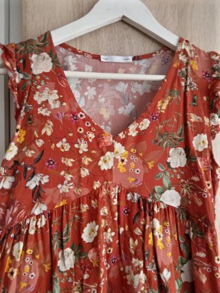 (M) Blusa sin mangas con estampado  floral