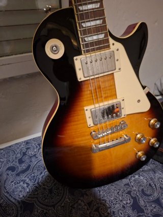 Guitarra Eléctrica Epiphone Les Paul Standard