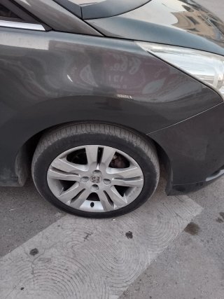 Peugeot 5008 2010