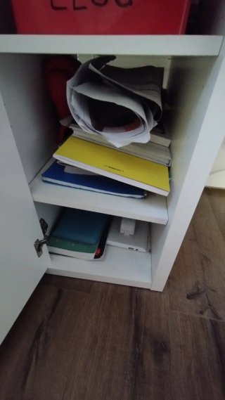 Escritorio blanco Micke + Estante