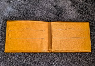 Billetera de piel