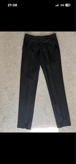 Traje negro formal