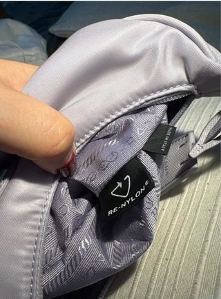 Bolso Prada Re-Edition 2000  Color Glicina