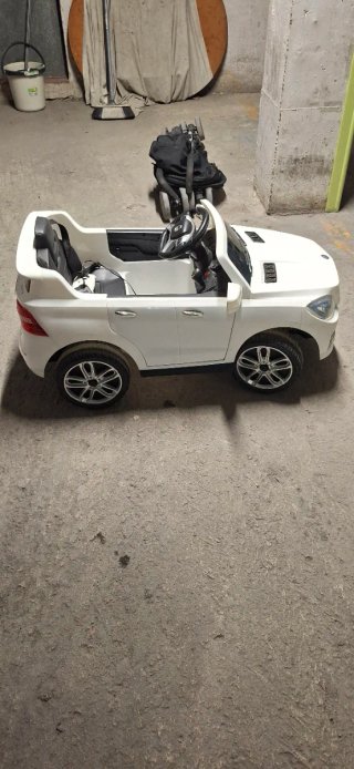 Coche eléctrico infantil teledirigido Tlf680498420
