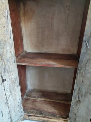 Mueble rústico madera y metal con elefantes