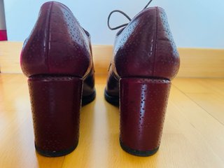 Zapatos de tacón Latouche burdeos