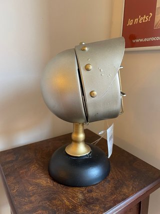 Reloj de mesa inspiración faro