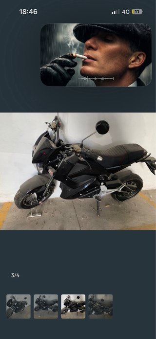 Moto Eléctrica Negra Automática