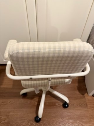 Silla de escritorio infantil a cuadros