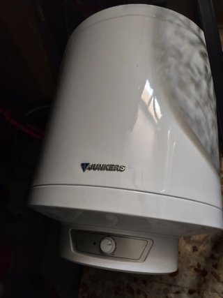 Calentador Junkers 50L  tengo otro de 80 litros ca