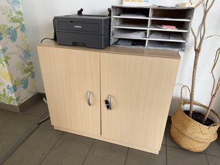 Mueble de oficina madera y metal