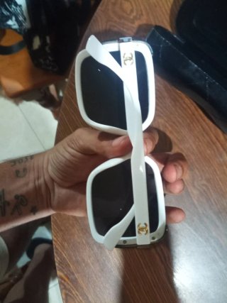 Gafas de sol Chanel blancas