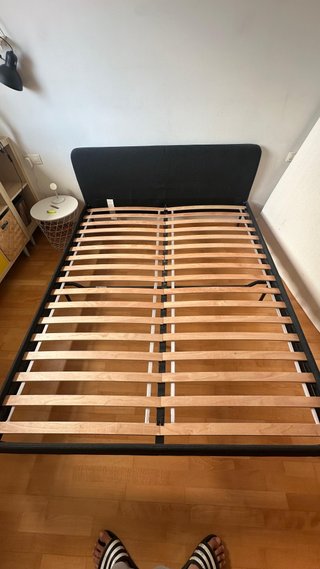Cama Ikea SLATTUM + Colchón ÅBYGDA 160x200