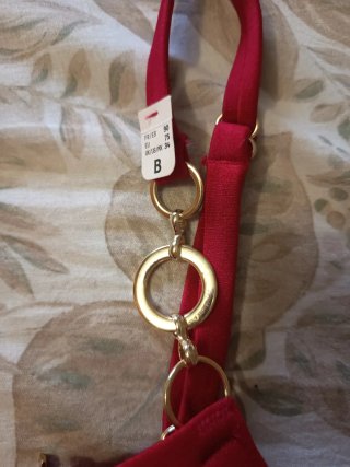 Top Bikini Etam Rojo con Aros Dorados Talla 90B
