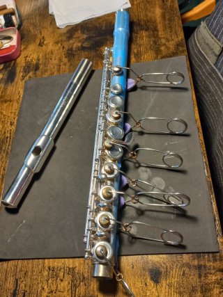 Taller de Reparación de Flautas, Clarinetes y Saxo
