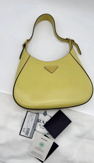 Bolso Hombro Prada Cleo Cedro Piel
